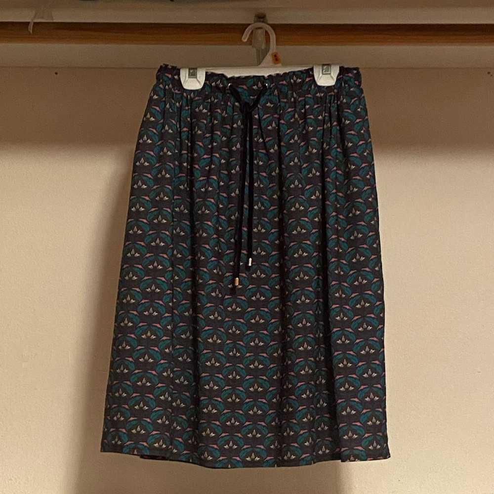 Knee length skirt